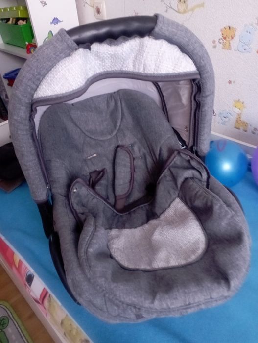 Автокресло автолюлька