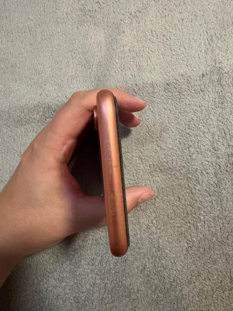 IPhone XR з коробкою