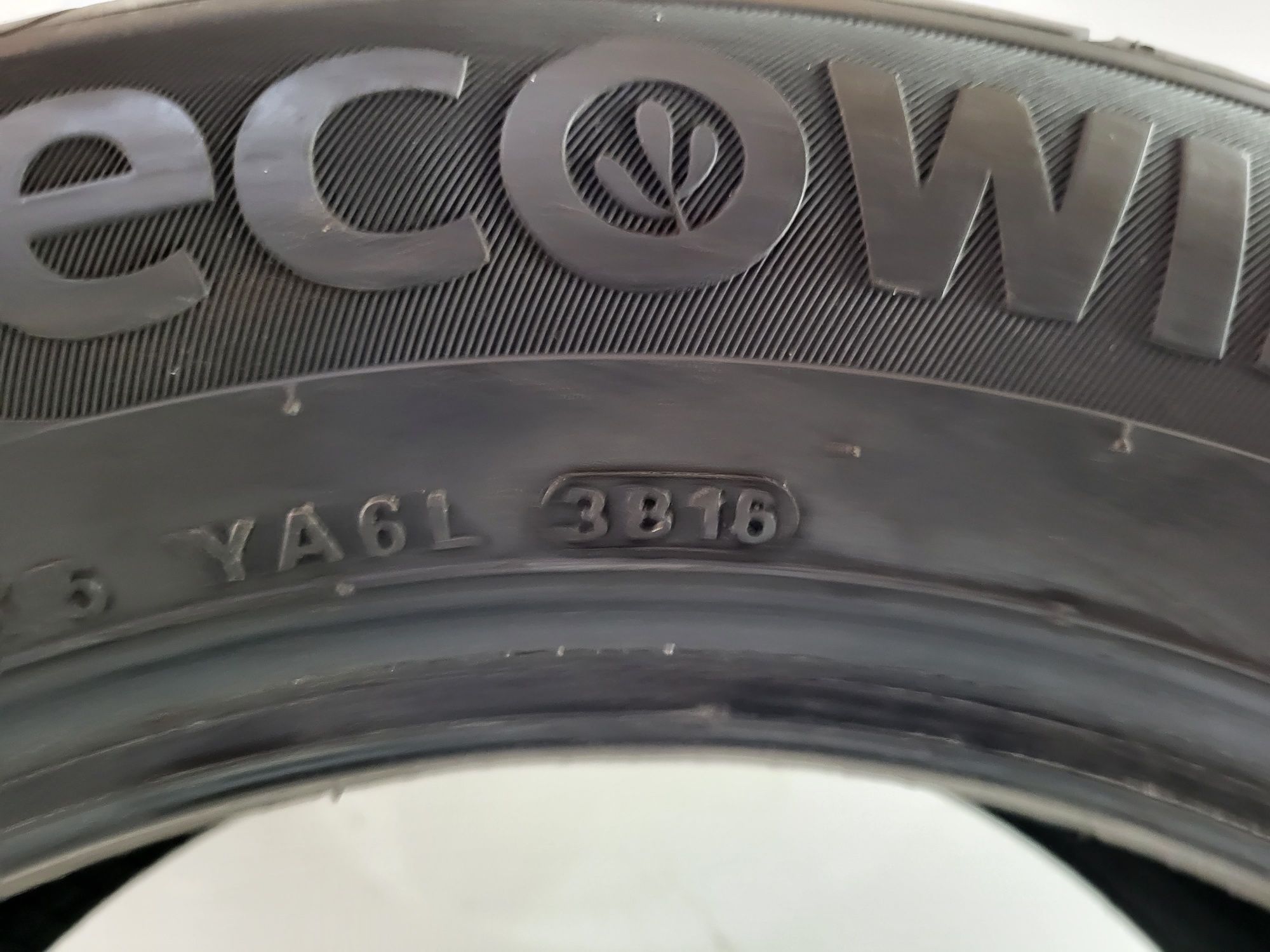 Opony Kumho Ecowing 185 60 R15 komplet jak Nowy