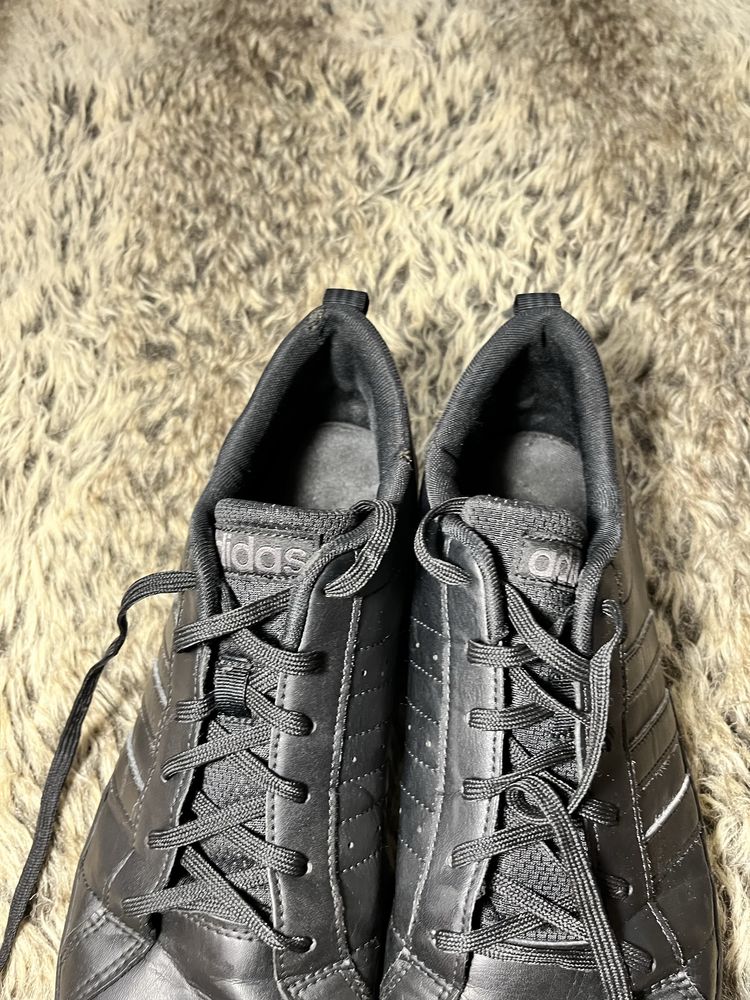 Кросівки adidas pase