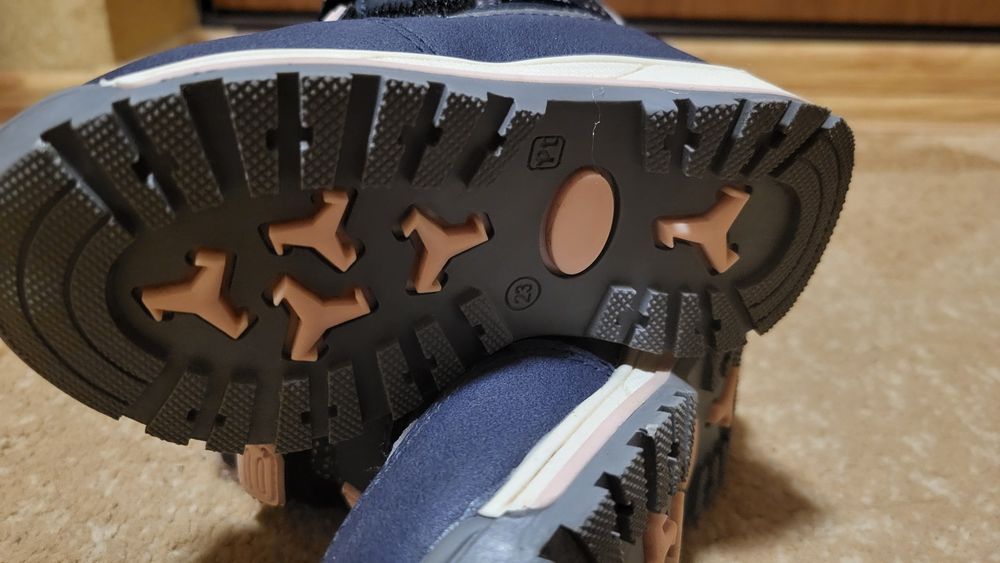 Сапоги ботіки дитячі для дівчинки р.23