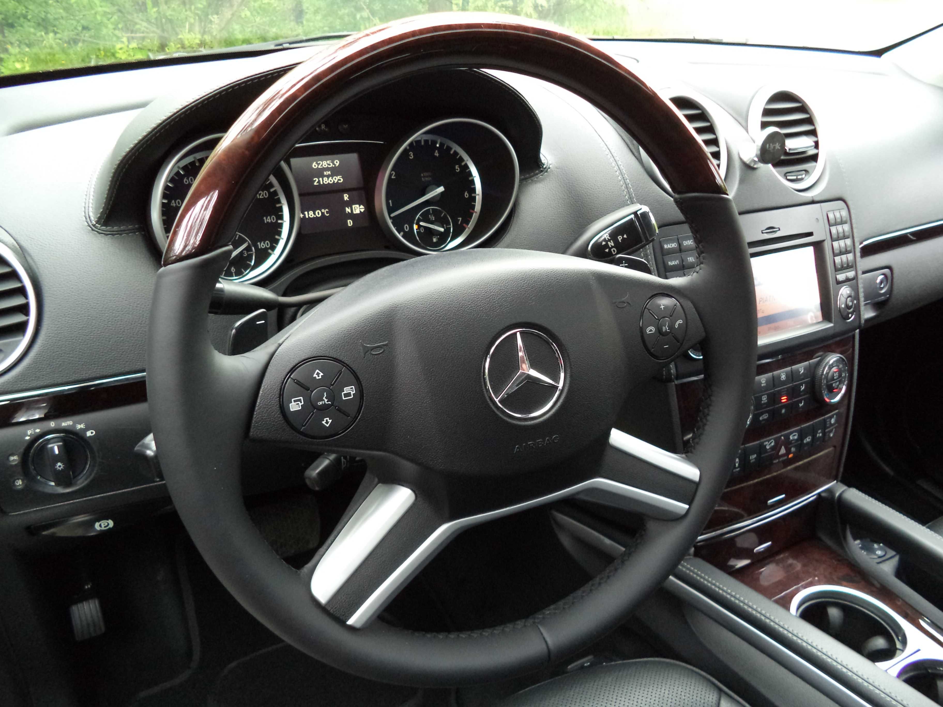 Mercedes Benz GL 550 2010р. 5,5i Premium III