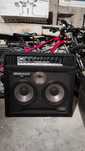Wzmacniacz gitarowy BEHRINGER