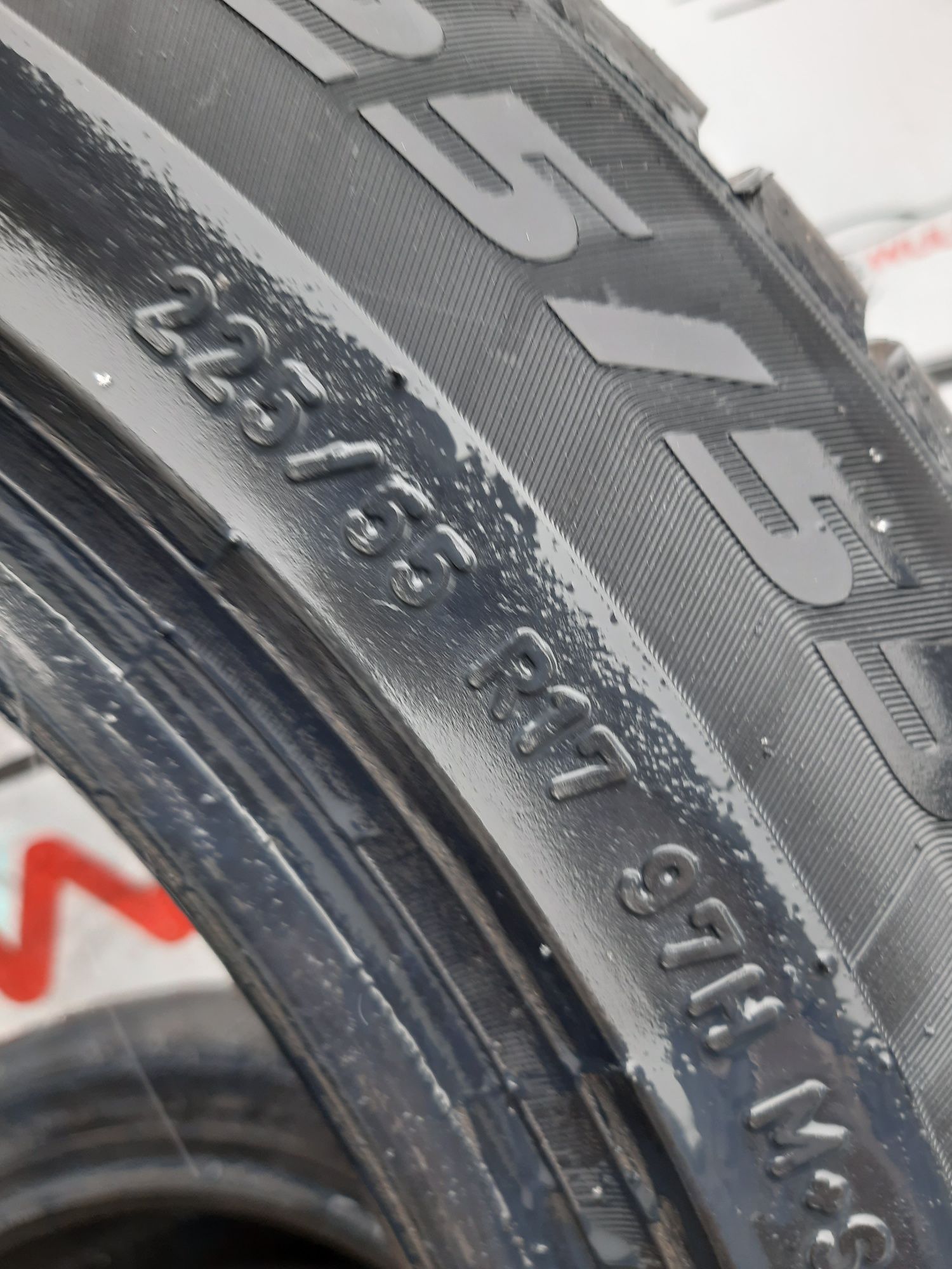 225/55r17 97H Pirelli Sottozero 3 MO