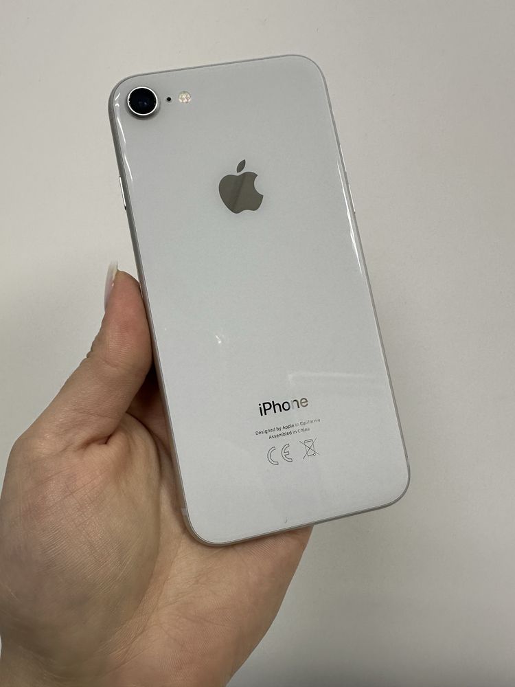 Apple iPhone 8 64gb АКБ 100%