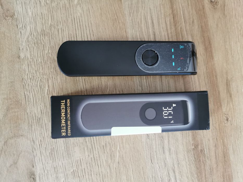 Bezdotykowy termometr elektroniczny Nowy