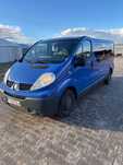 Renault Trafic 9 osób