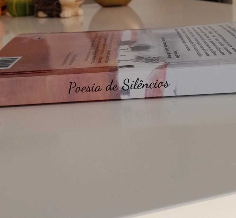 Poesia de silêncios - Adelina Charneca