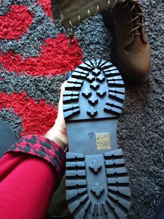 Buty trapery glany butelkowa zielen nowe