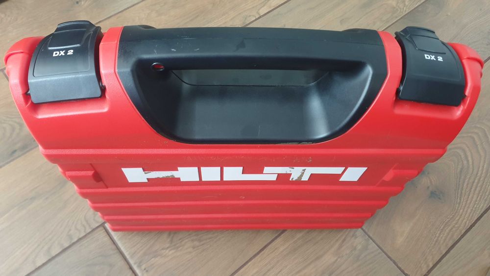 Hilti DX2 osadzarka gwoździarka + 350 naboi + 250 gwoździ