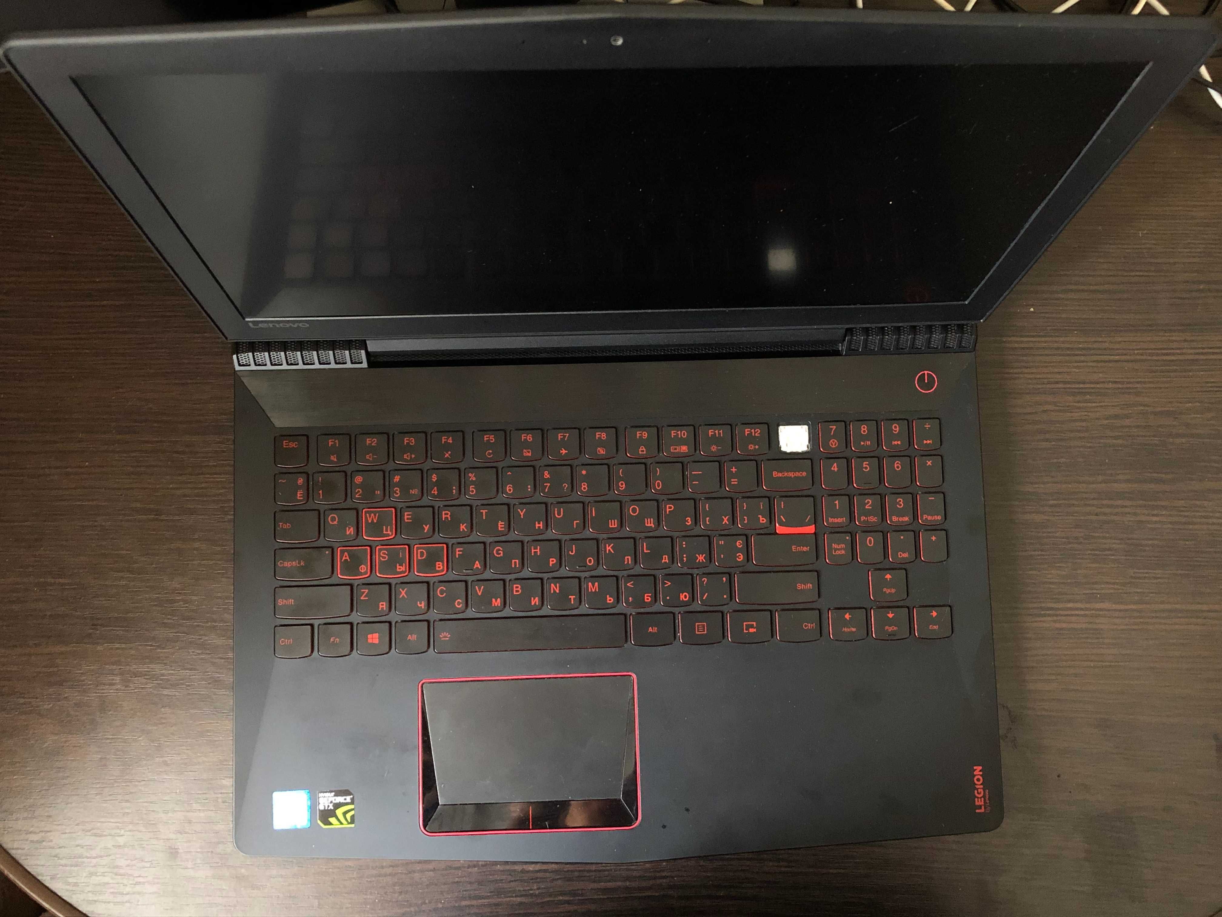 Ігровий Ноутбук Lenovo Legion Y520-15IKBN / RAM 8 ГБ / SSD 512 ГБ