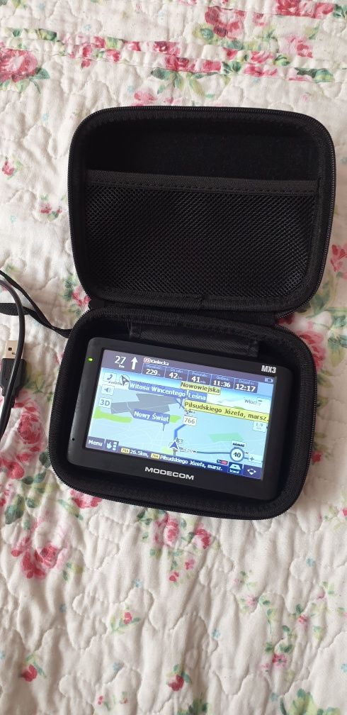 Nawigacja GPS Modecom MX3 z kablem i etui