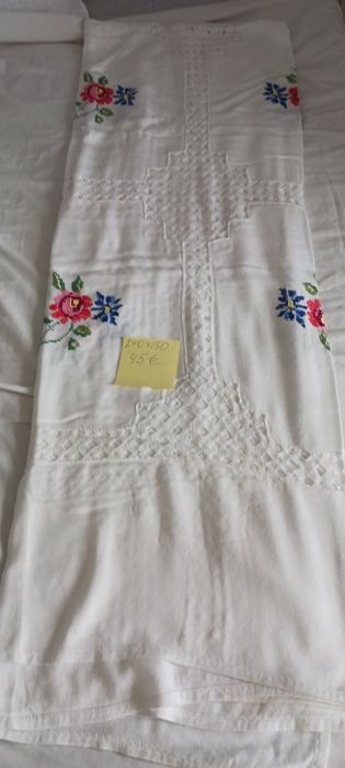 Toalhas mesa bordados