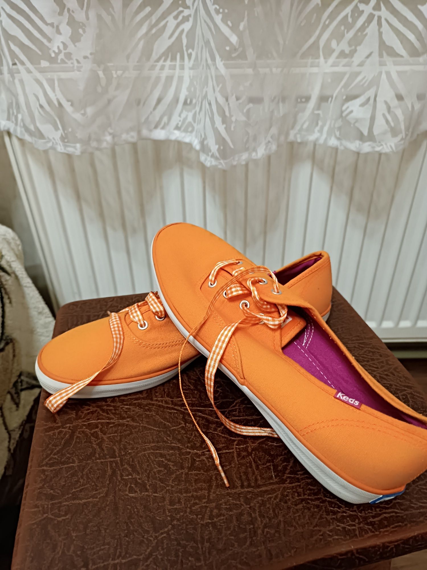 Продам кеди фірми Keds