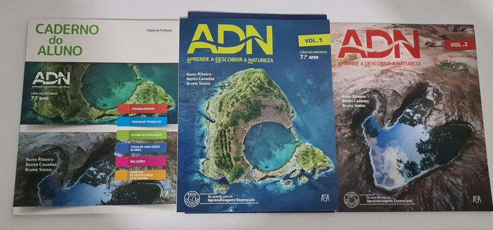 Manual de Ciências Naturais. ADN.  Novo