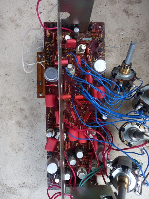 Плати з електрона