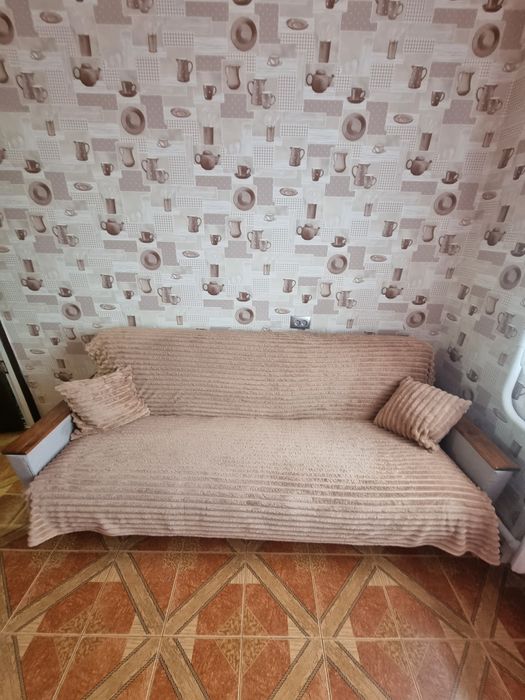 Продам диван в отличном состоянии