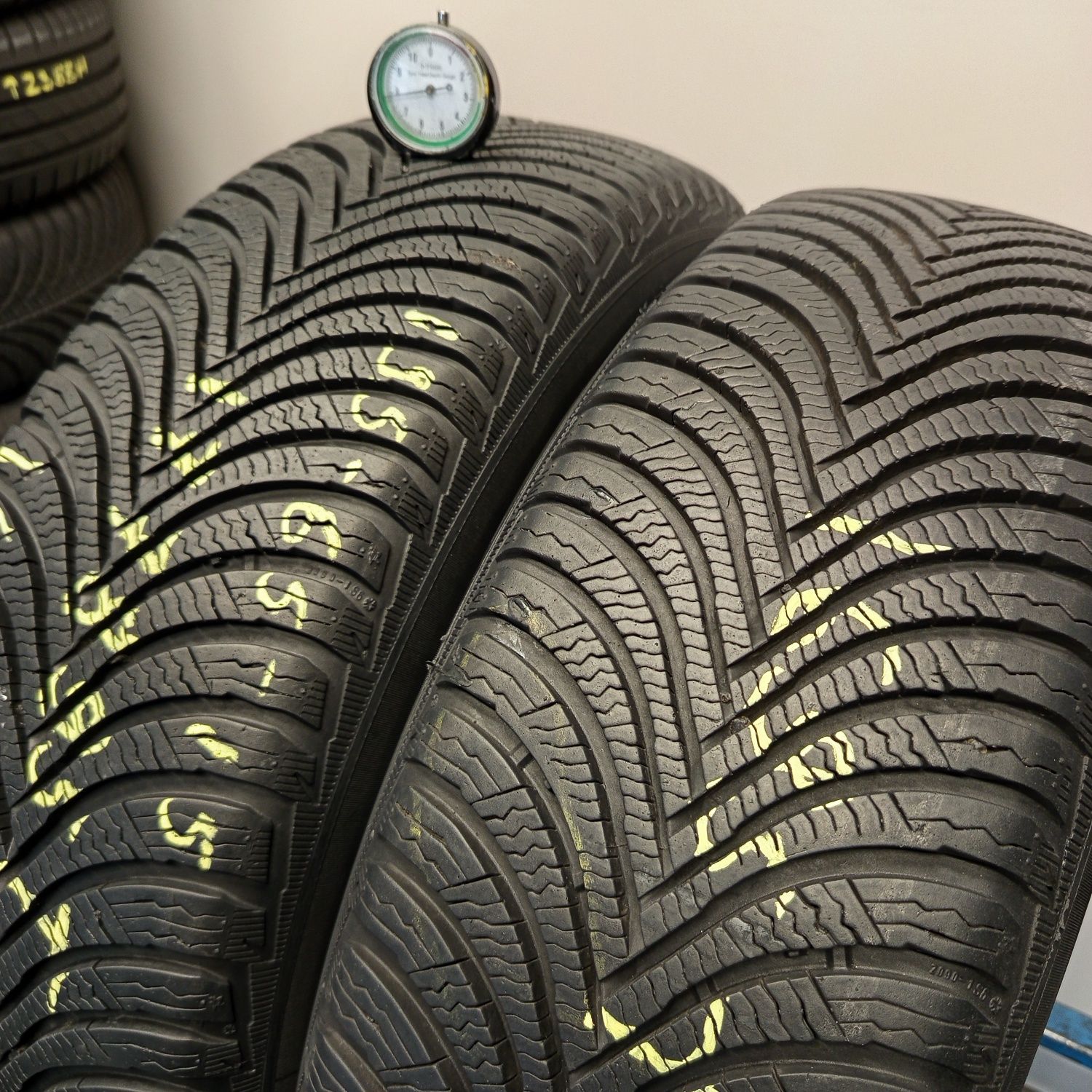 195/65r15 Michelin Alpin 5