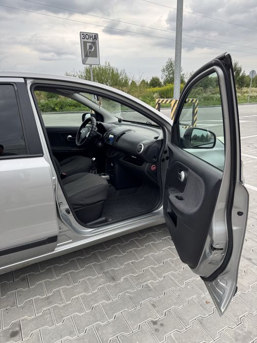 Nissan Nota 2011 року мотор 1.4  коробка передач механічна