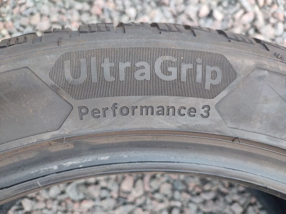 Шина 245/45 R18 GoodYear Ultra Grip performance 3