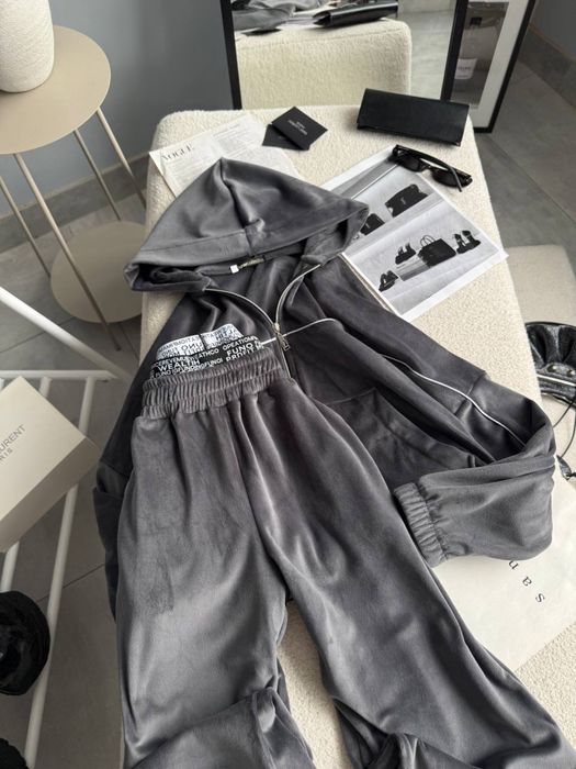 Костюм теплий жіночий велюр