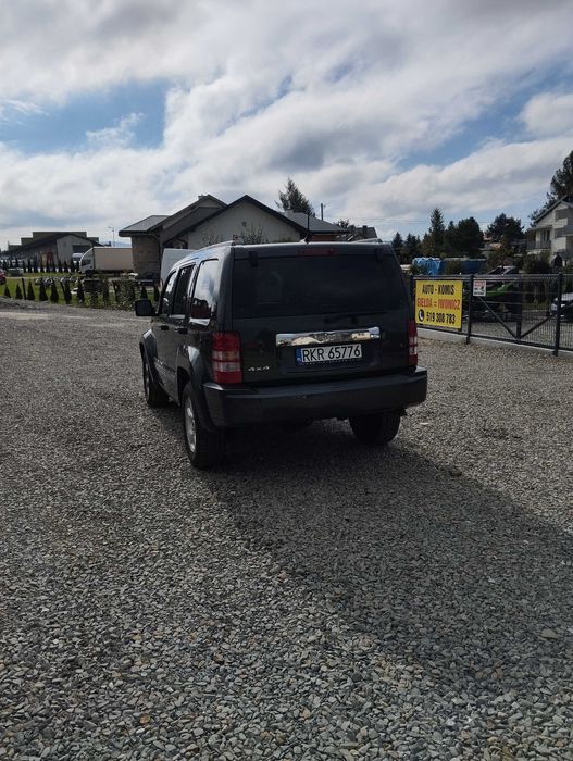 Jeep Liberty 4x4 3,7 V6 2011 Cherokee Jeep Cherokee