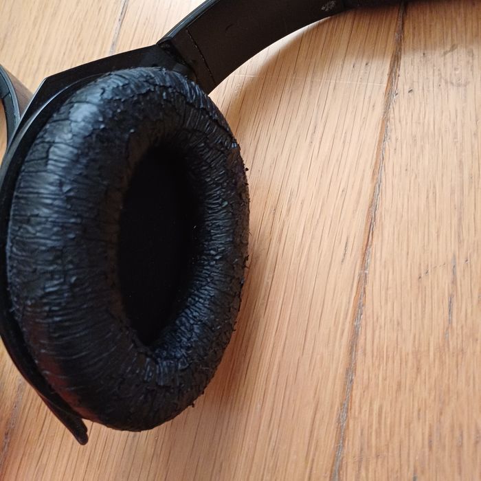 Słuchawki 3xJBL,Sennheiser,FC 300BT