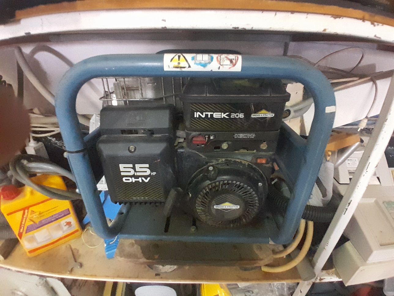 Gerador potente + compressor 250€