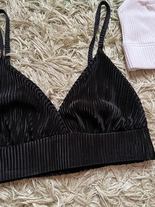 Топ жіночий білий та чорний