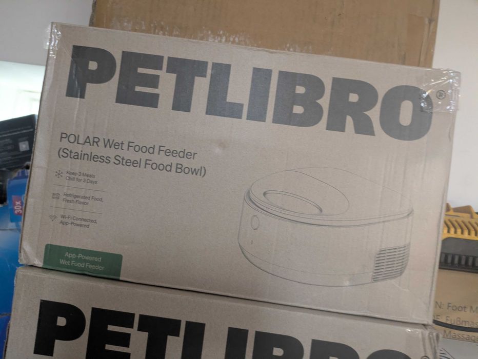 Karmik dla zwierząt mokra karma Petlibro polar