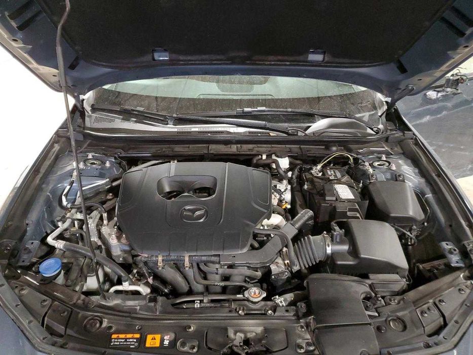 2023 Mazda 3 Preferred Повний привід, авто в дорозі.пути