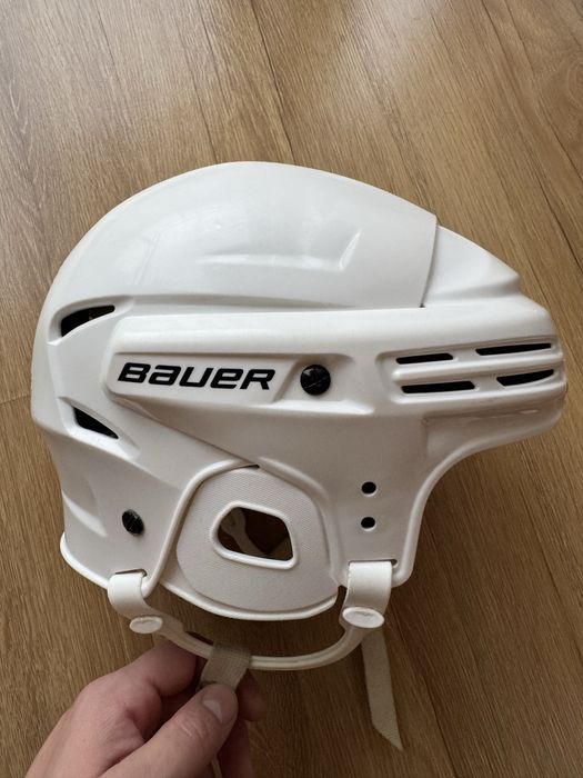 Kask bauer hokejowy