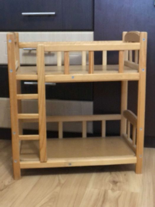 Продам для ляльки двоповерхове ліжко