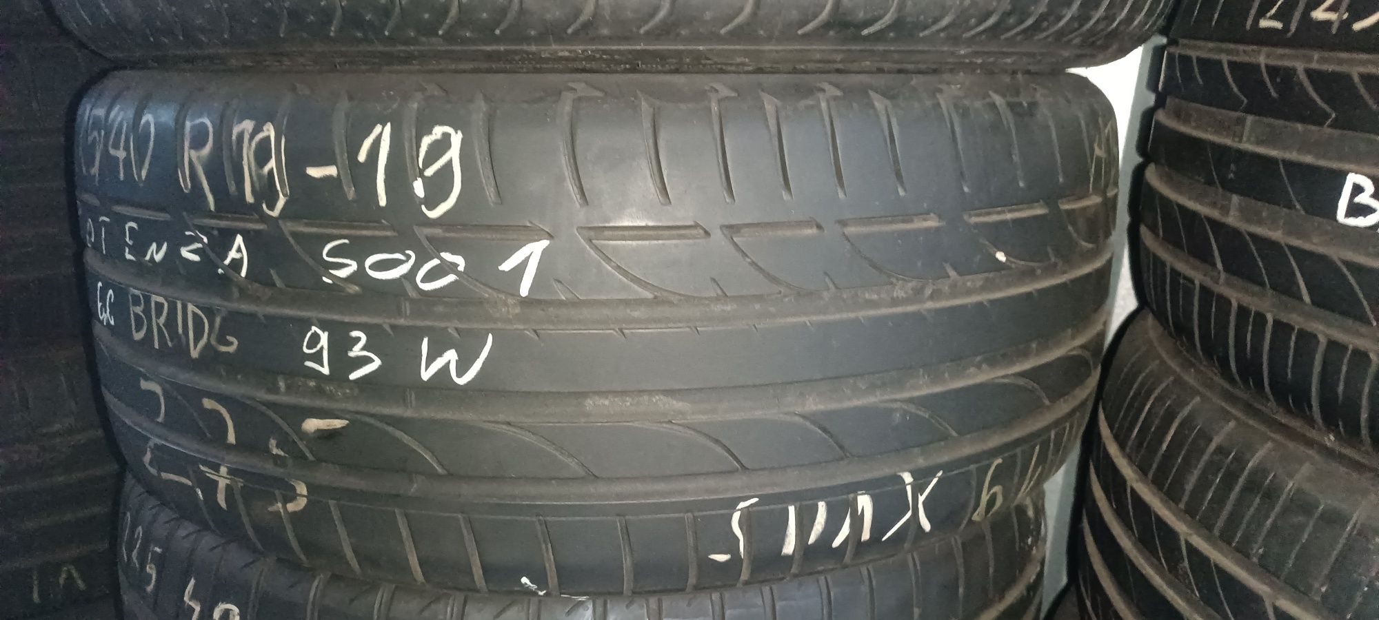Opony letnie Bridgestone 225/40/19 Jarbet #38