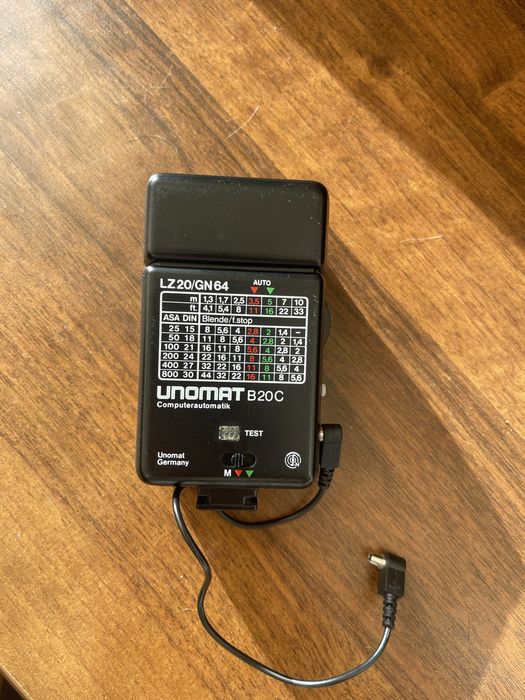 Lampa błyskowa aparatu analogowego / cyfrowego