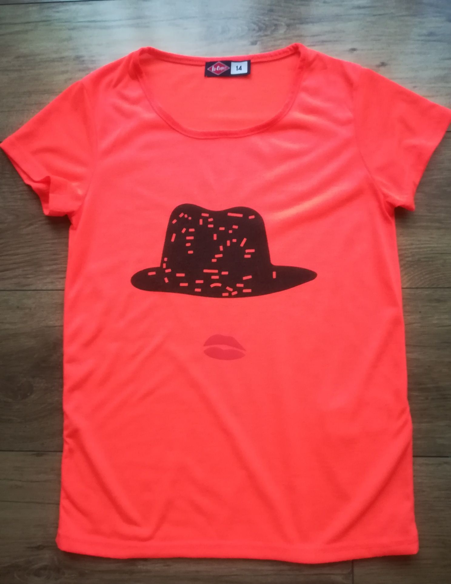 T- shirt marki Lee Cooper • kolor pomarańczowej czerwieni •
