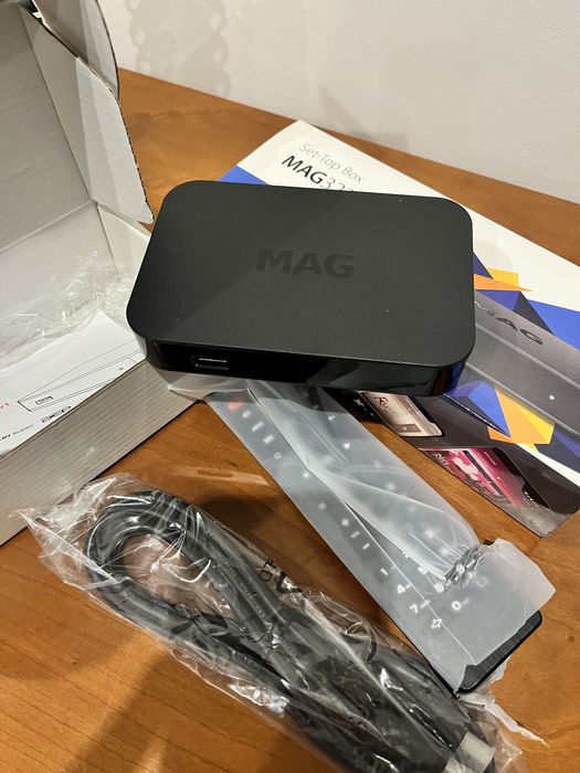 IPTV MAG Box 322 w1