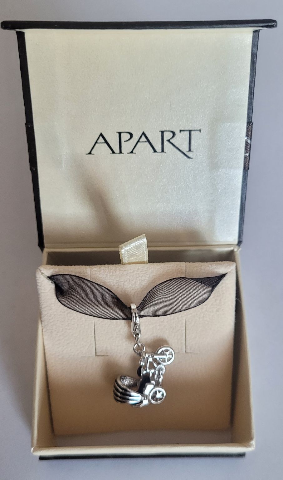 Apart Charms Riksza srebro 929 nowy