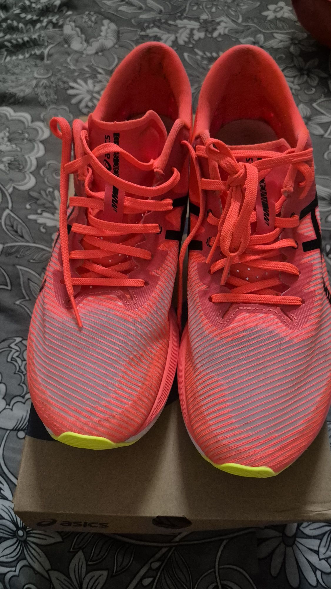 ASICS Magic speed 3