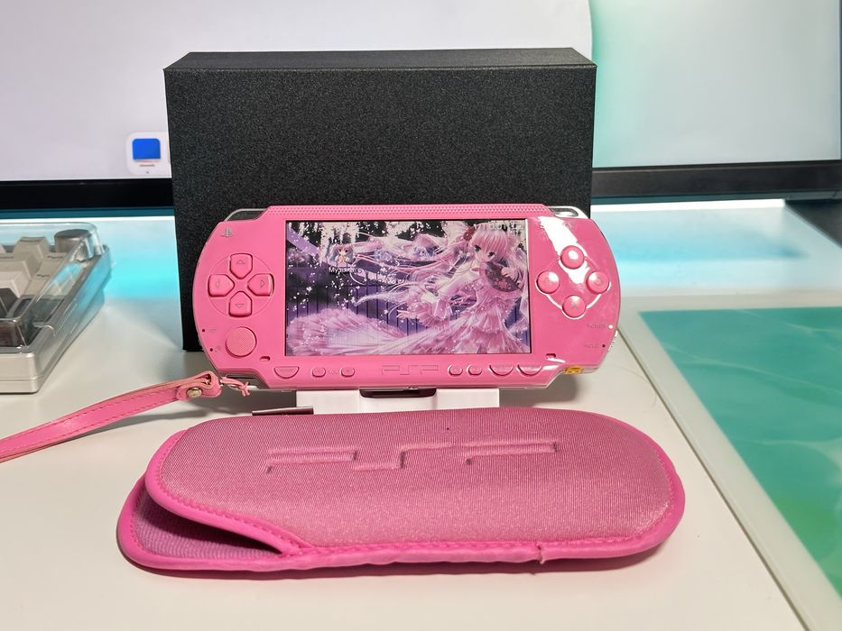 Идеал PSP 1008 Pink розовая псп  , ps портативная 1000 slim
