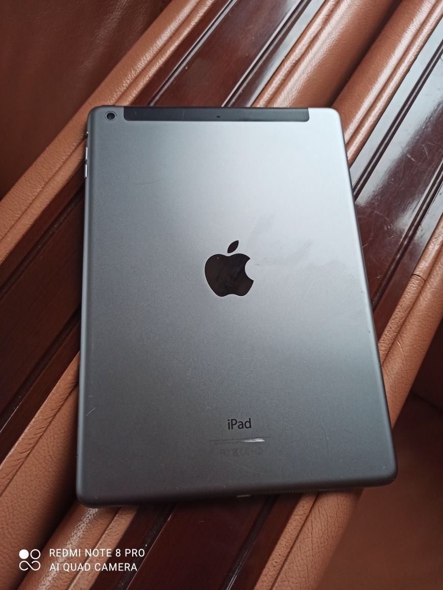 Ipad air 64gb wifi+lte