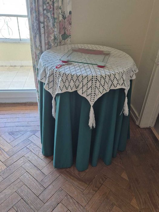 Mesa Redonda Pequena