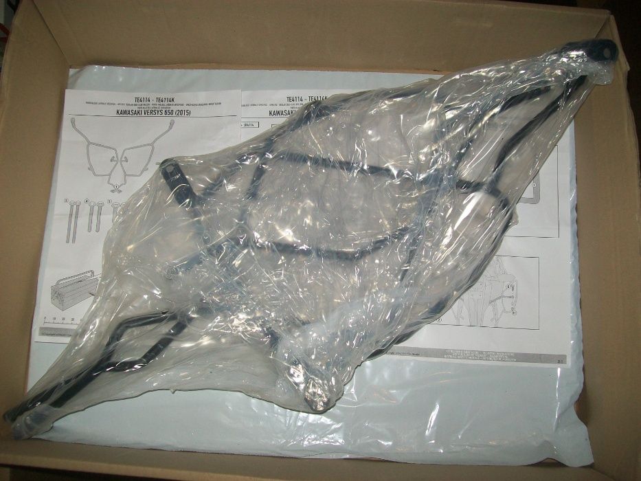 TE4114 VERSYS 650 (15>19) KAWASAKI , GIVI stelaż sakw / toreb boc