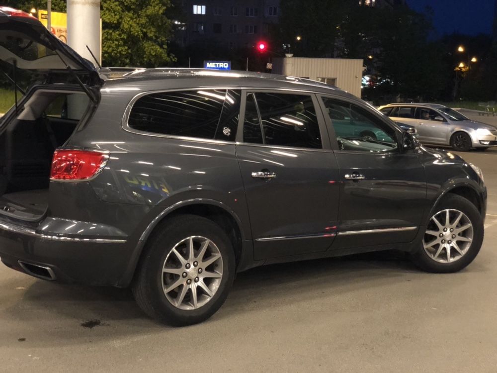 Buick Enclave можливий обмін