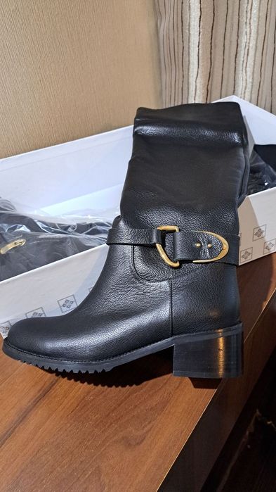 Нові жіночі чоботи єврозима