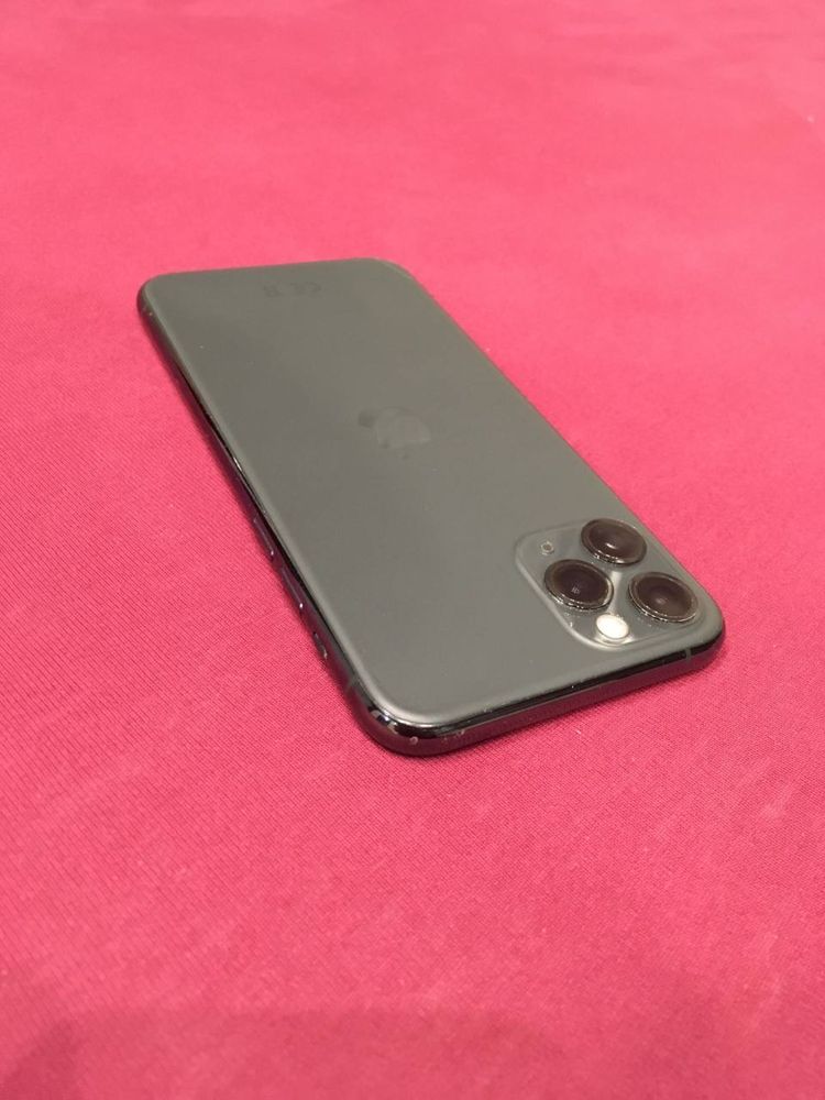 iPhone 11 pro 64