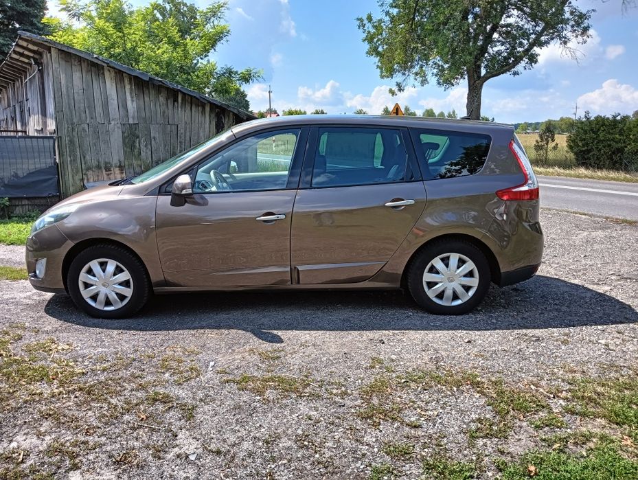 Renault grand scenic 2010r bogato wyposażony
