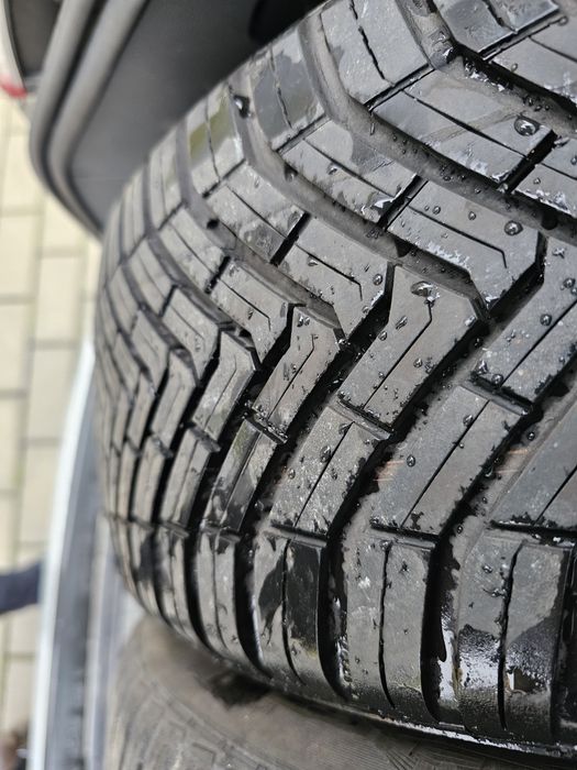 4x Opony Continental wielosezonowe 205/50/17 r allseason contanct