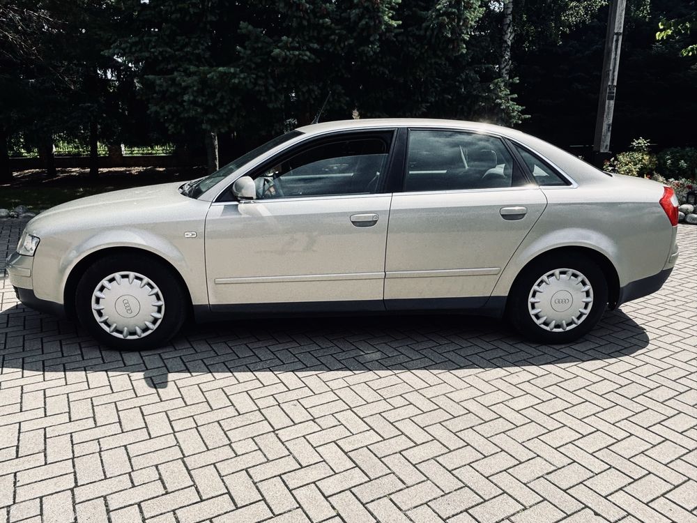 Audi A4 bardzo ładnie zachowana benzyna