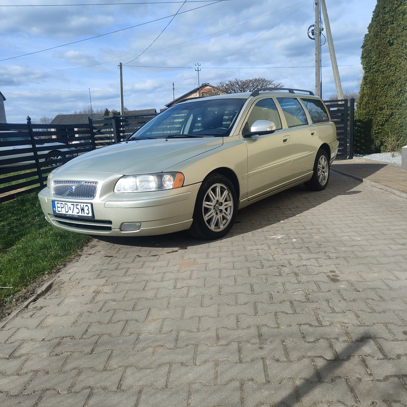 Volvo V70 2006r 2.4 D5